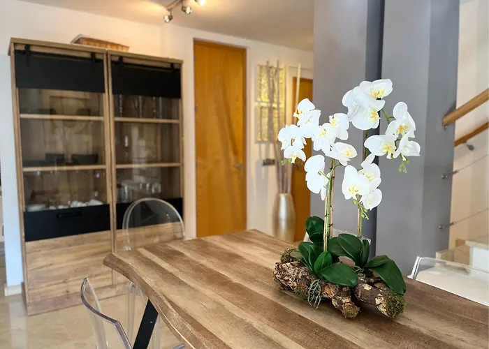 Ojen Penthouse